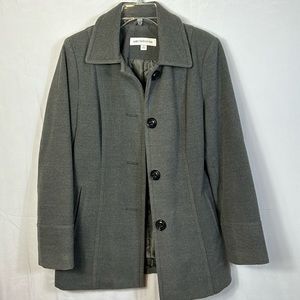 Liz Claiborne Gray Pea Coat Size Medium Excellent Condition Lined 2 Pockets